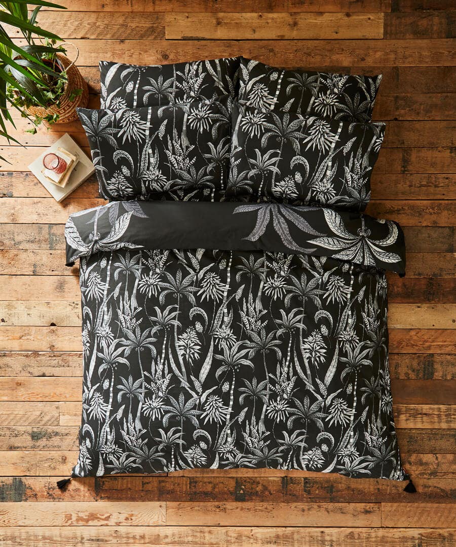 Bedroom | Endless Sunsets | Floral Décor | Nature Décor | Bedding | Sale Bedding | Home | Home | Home | Home | Home | Home Joe Browns Perfect Palms Reversible Bed Set Black