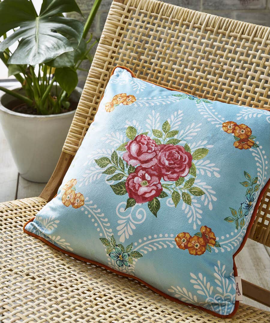 Bedroom | Floral Décor | Nature Décor | Cushions & Throws | Home | Home | Home | Home Joe Browns Vintage Floral Reversible Cushion Multi